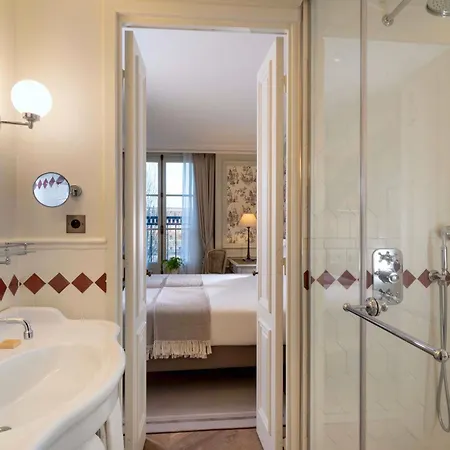 Hotel Du Quai Voltaire