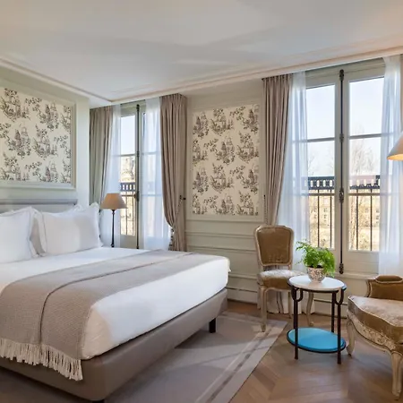 Du Quai Voltaire Hotel