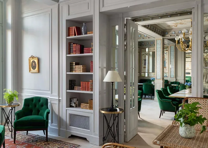 Du Quai Voltaire Hotel