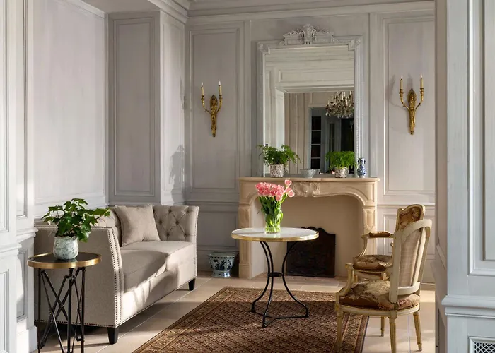 Du Quai Voltaire Hotel 4*