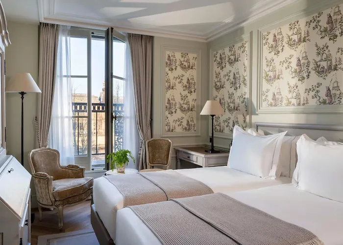 Szálloda Du Quai Voltaire 4*