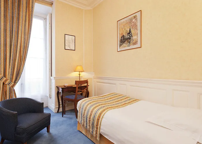 Du Quai Voltaire Hotel Paris