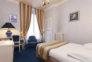 Hotel Du Quai Voltaire Paris