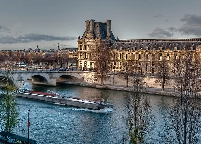 Du Quai Voltaire Hotel Paris