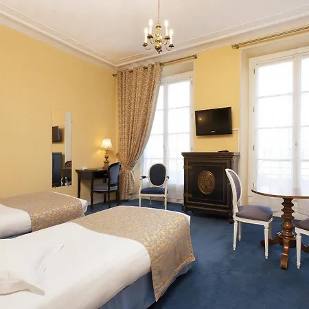 Du Quai Voltaire Otel Paris